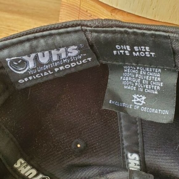 YUMS METAL FACE ADULT UNISEX BLACK STRAPBACK HAT Polyester Official Producr EUC! - Picture 10 of 11